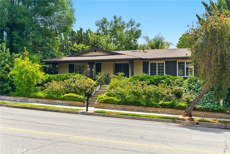 11340 Reseda Boulevard, Porter Ranch, CA 91326