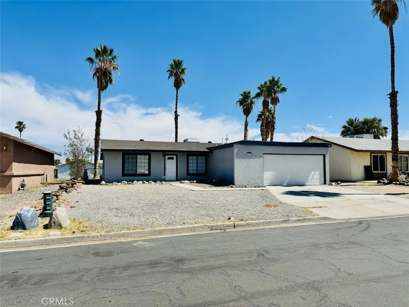 44040 Shadow Way