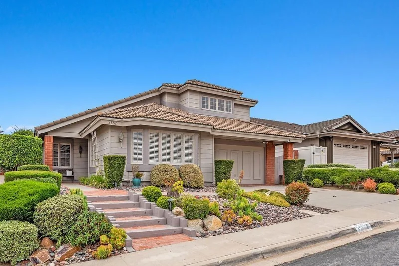 12562 Shropshire Ln., San Diego, CA 92128