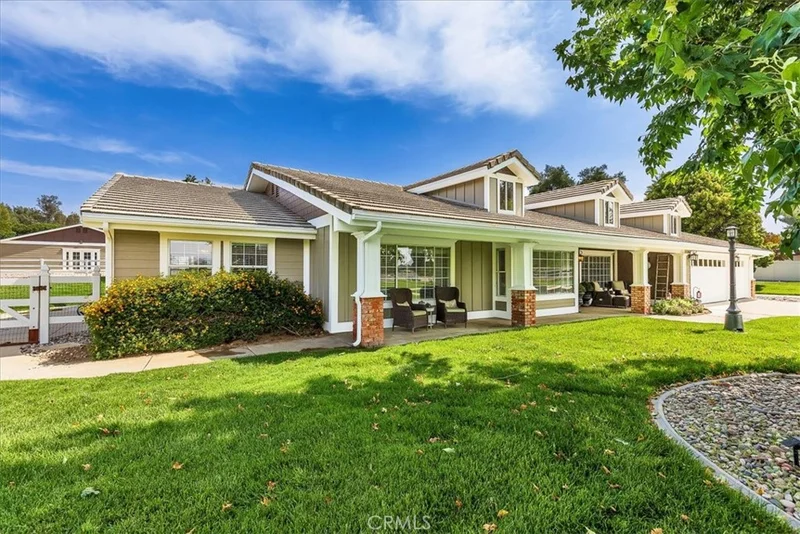 30026 Santiago Road, Temecula, CA 92592