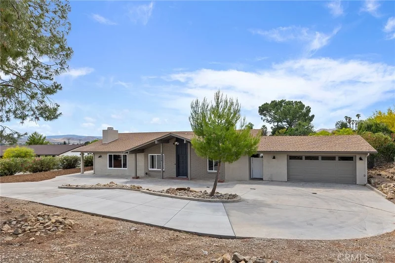 27130 Blue Hill Drive, Menifee, CA 92586
