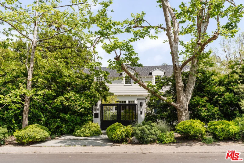 4106 Longridge, Sherman Oaks, CA 91423