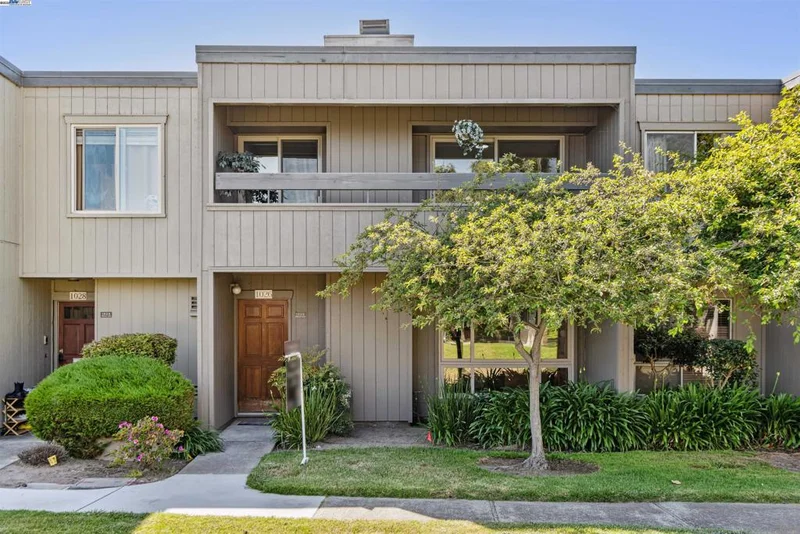 1026 Trellis Ln, Alameda, CA 94502