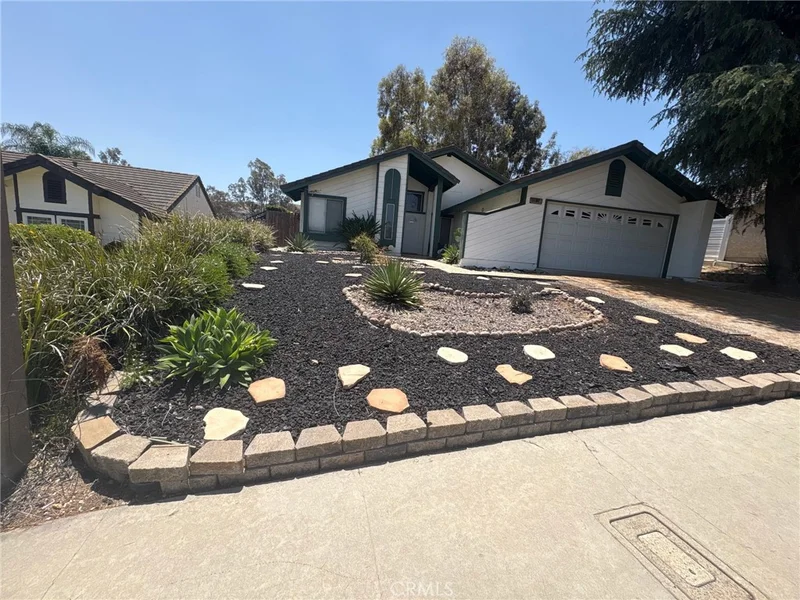 51 Rolling Hills Dr, Phillips Ranch, CA 91766