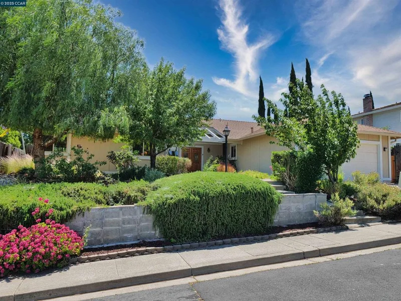 4311 Oakdale Place, Pittsburg, CA 94565-6228