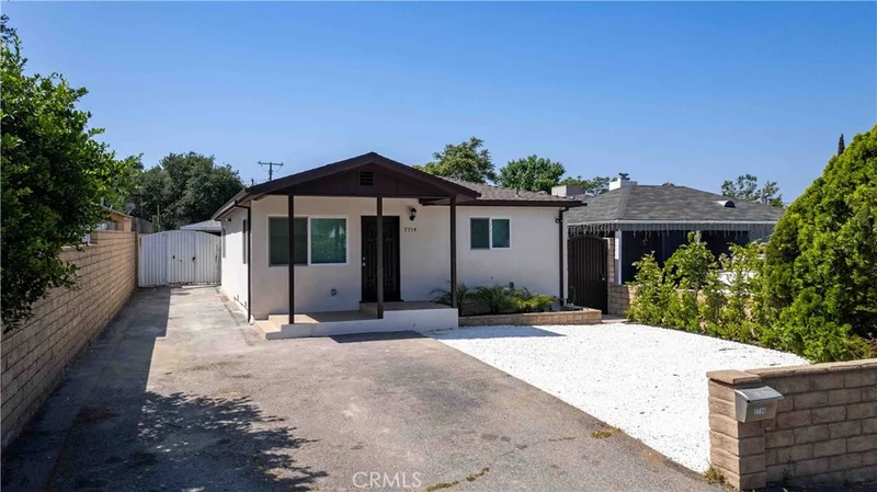 7714 Kyle Street, Tujunga, CA 91042