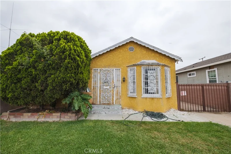 1248 E. 65th St., Los Angeles, CA 90001