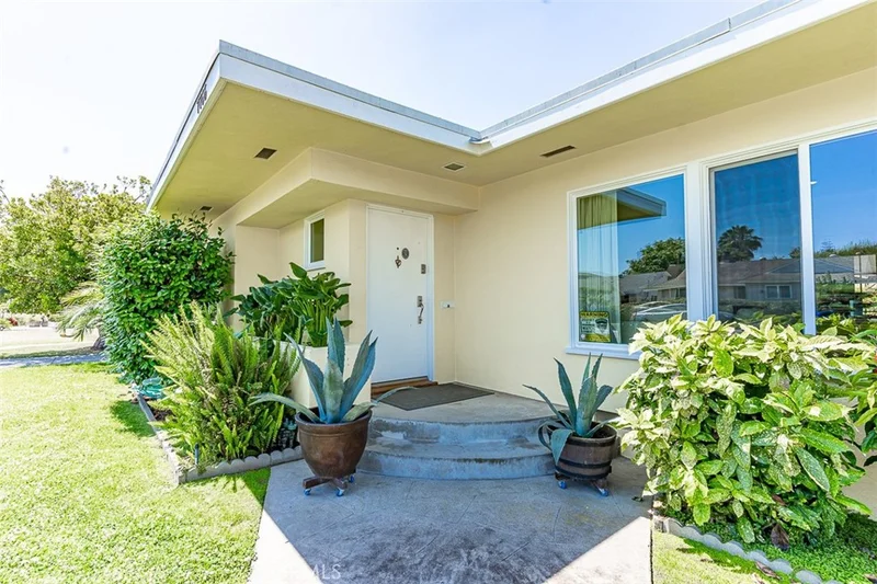 7766 Otto Street, Downey, CA 90240