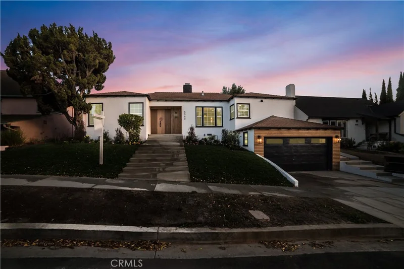 5560 Bradna Drive, Los Angeles, CA 90043