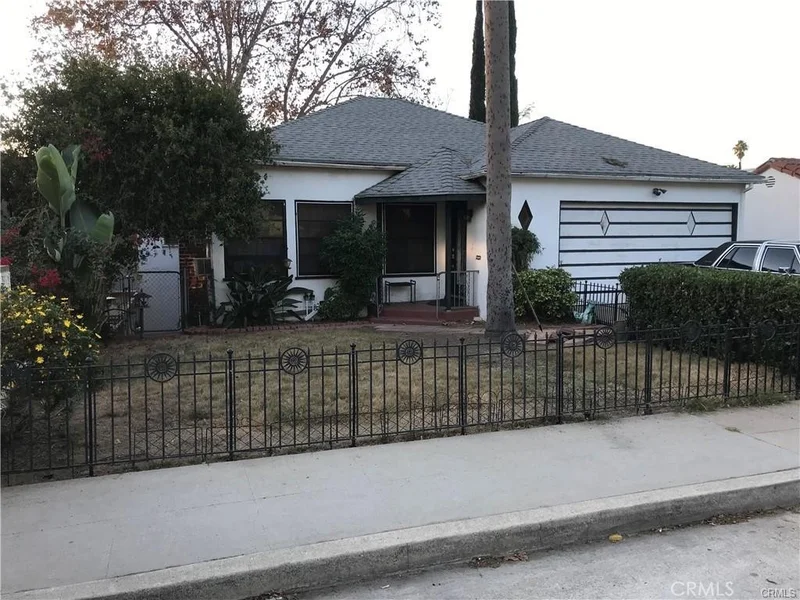 4649 W Avenue 40, Los Angeles, CA 90065