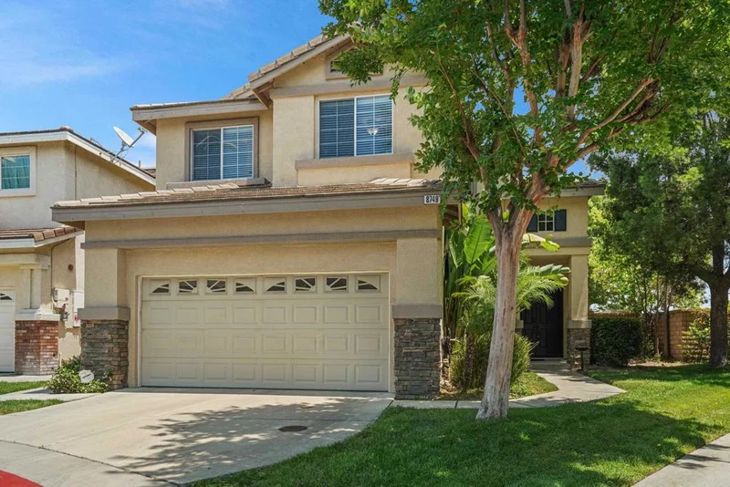 8749 Fairoaks Court, Rancho Cucamonga, CA 91730