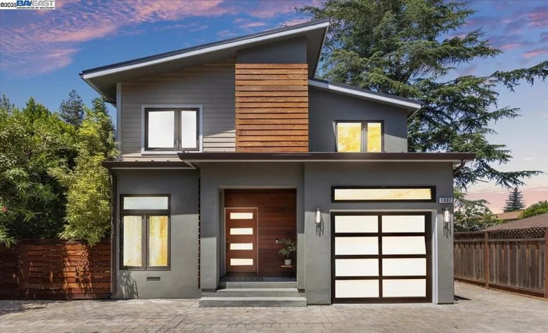 1002 Middle Ave, Menlo Park, CA 94025