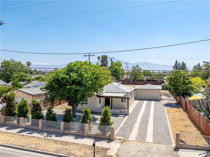 412 South Santa Fe Street, Hemet, CA 92543