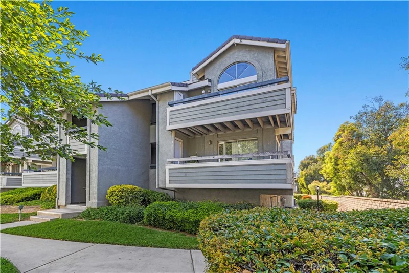 26966 Flo Lane 318, Canyon Country, CA 91351