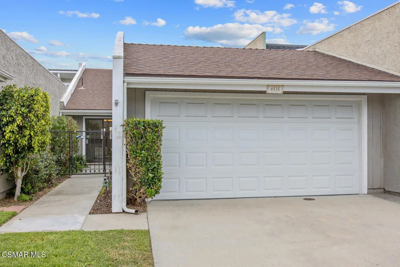 4535 Falkirk Bay, Oxnard, CA 93035