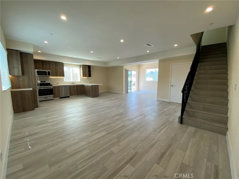 3042 Atwater Avenue 1, Atwater Village, CA 90039
