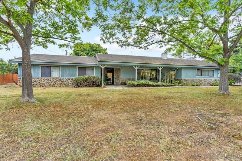 4306 Merritt Blvd, La Mesa, CA 91941