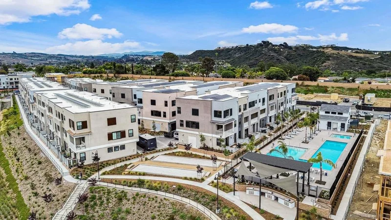 2581 Broom Ln, Carlsbad, CA 92008