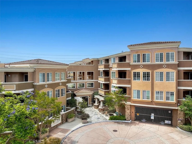 2750 Artesia Boulevard 337, Redondo Beach, CA 90278