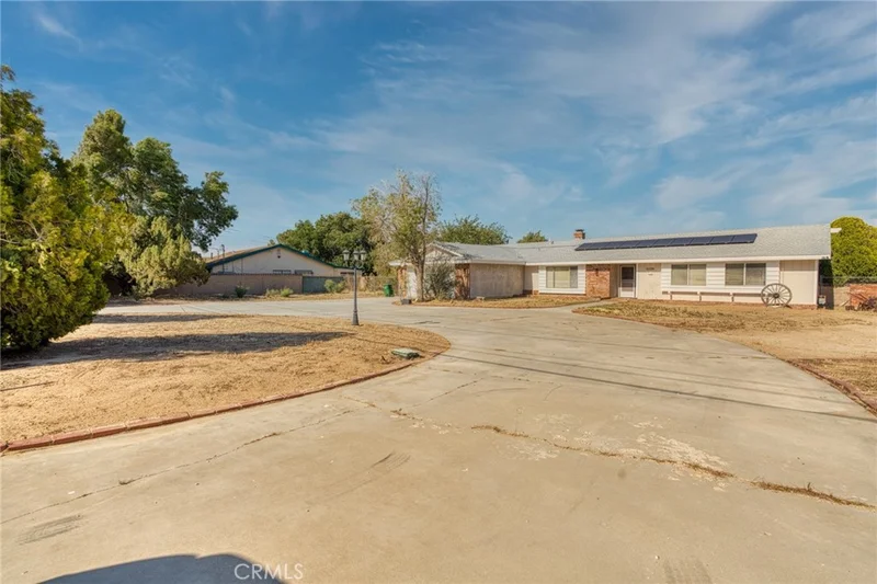 43320 41st Street W, Lancaster, CA 93536