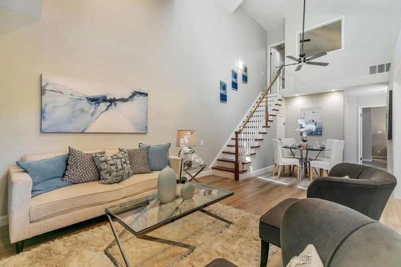 2712 Buena View Court, San Jose, CA 95121