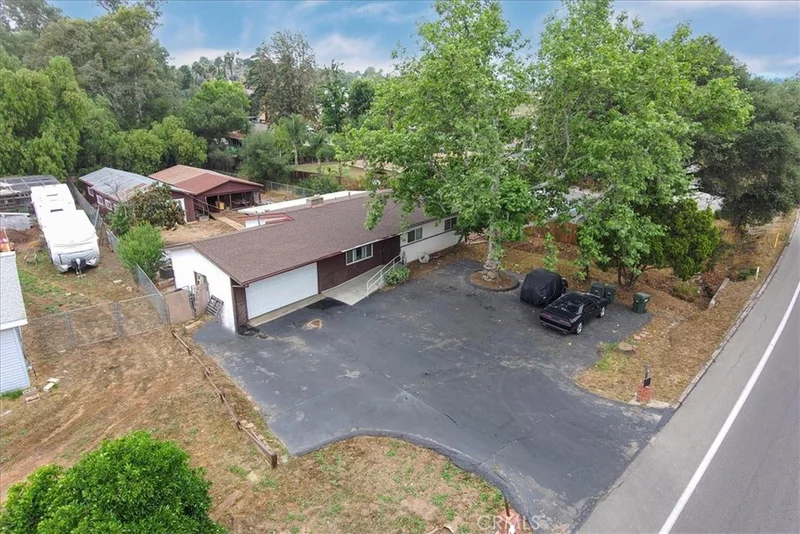 908 Bear Valley Parkway, Escondido, CA 92025