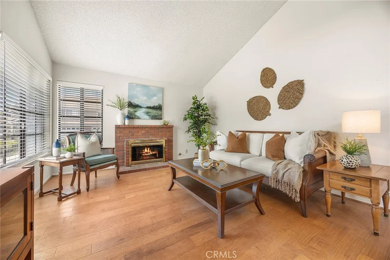 77 S Havenwood 27, Irvine, CA 92614