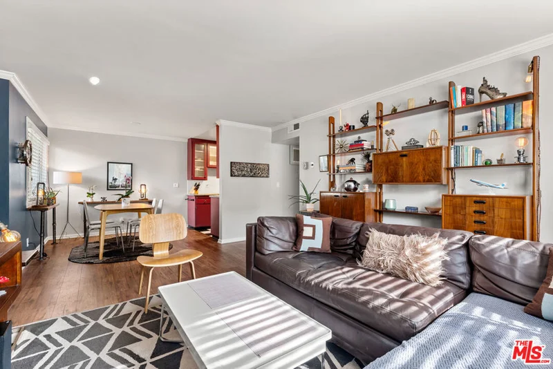 11813 Runnymede Street 9, North Hollywood, CA 91605