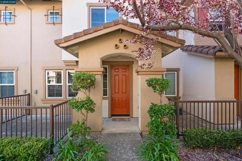 113 Carmel St, San Pablo, CA 94806