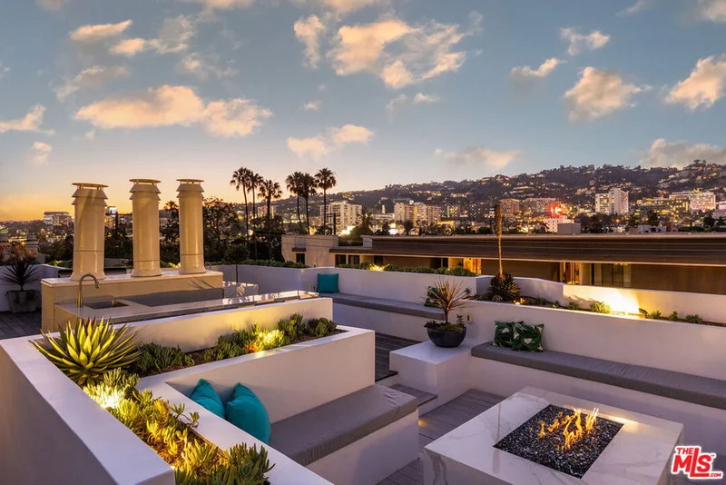 851 N Kings Road Ph301, West Hollywood, CA 90069