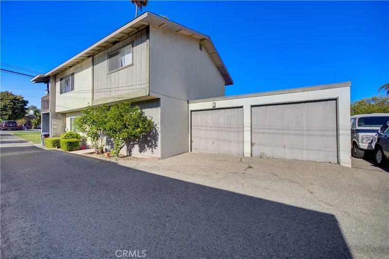 866 Brighton Avenue, Grover Beach, CA 93433