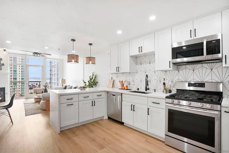 1240 India St 1106, San Diego, CA 92101