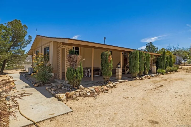 776 Surrey Trl., Julian, CA 92036