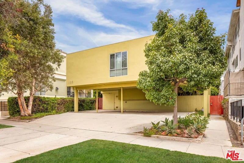 1123 10th Street B, Santa Monica, CA 90403