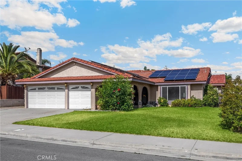 861 S Arrowhead Avenue, Rialto, CA 92376