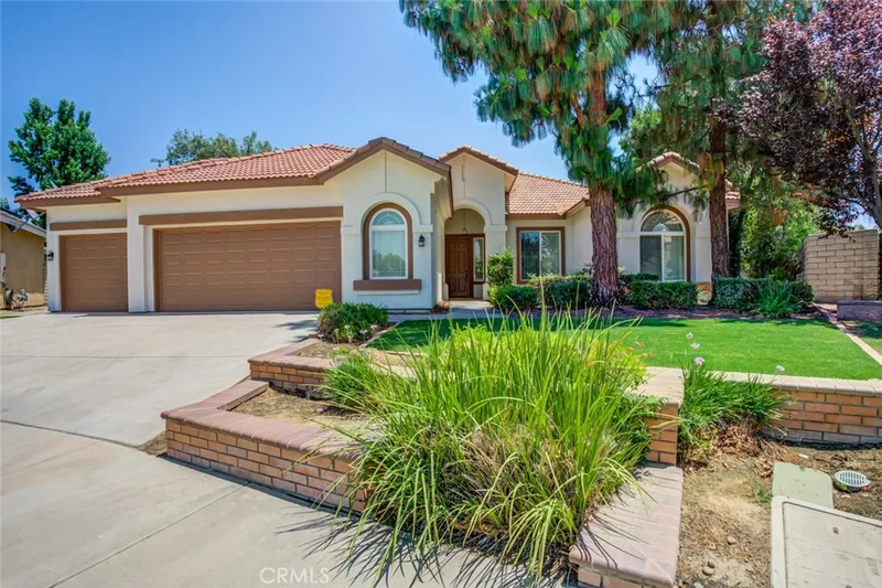 10102 Lace Cascade Court, Bakersfield, CA 93311