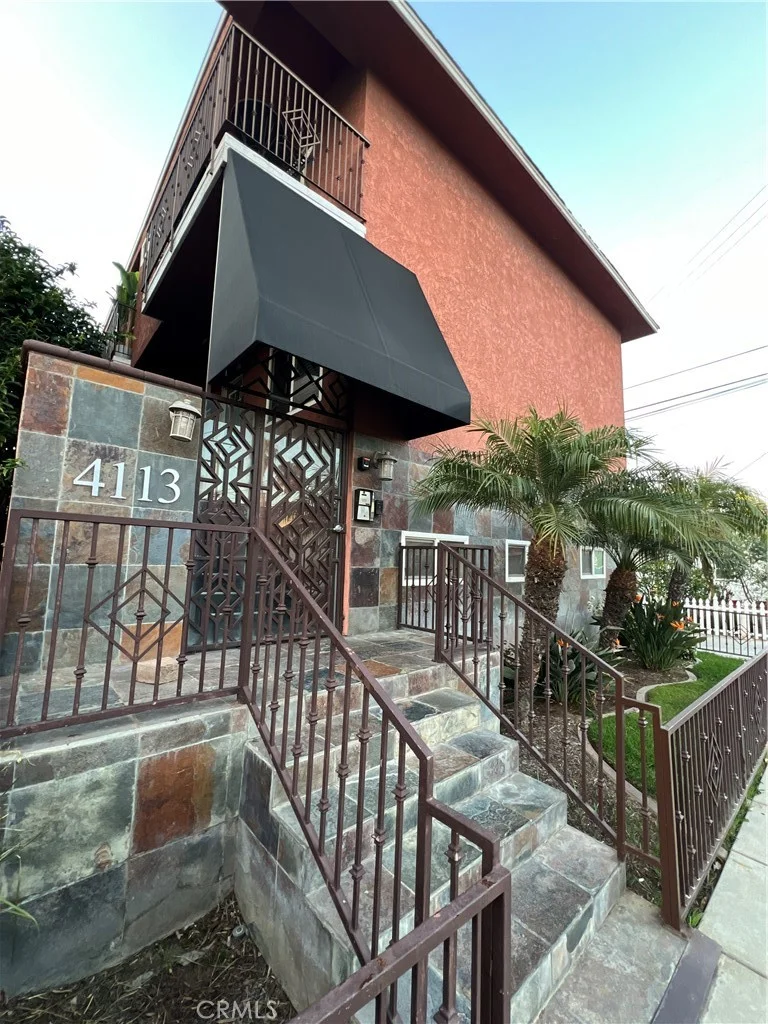 4113 E 10th Street 2, Long Beach, CA 90804