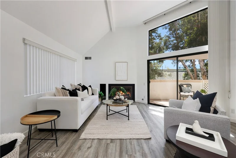 190 N Singingwood Street 1, Orange, CA 92869