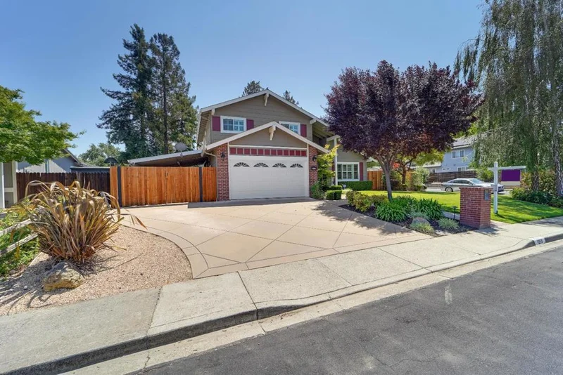 1250 Heavenly Drive, Martinez, CA 94553