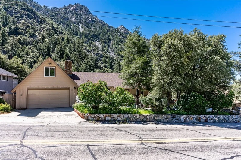 7605 Mt Baldy Road