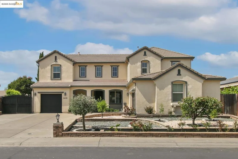 8475 Marvista Ct, Elk Grove, CA 95624