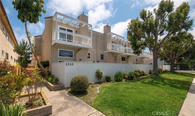 2310 Vanderbilt Lane 4, Redondo Beach, CA 90278
