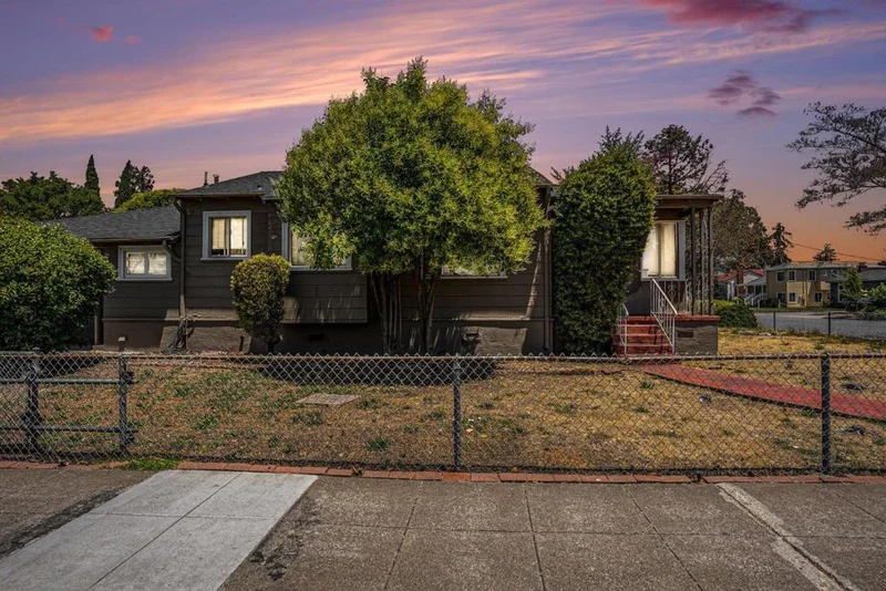 298 Bancroft Avenue, San Leandro, CA 94577