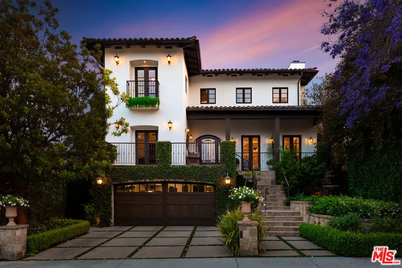 4263 Navajo Avenue, Toluca Lake, CA 91602