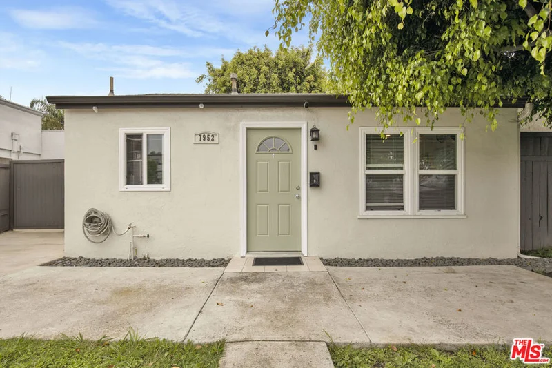 7952 Aldrich Drive, Huntington Beach, CA 92647