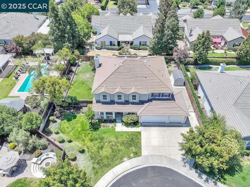 5138 Nathalee Dr, Concord, CA 94521