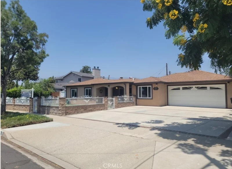 433 E Mason Street, Azusa, CA 91702
