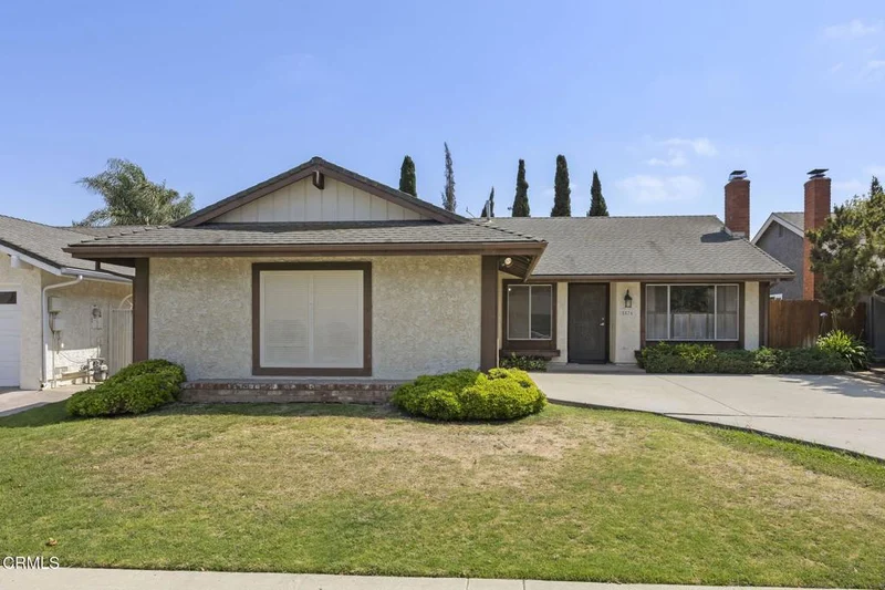 5576 Holly Ridge Drive, Camarillo, CA 93012
