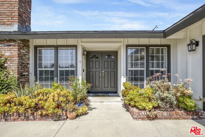 2735 Beth Place, Simi Valley, CA 93065