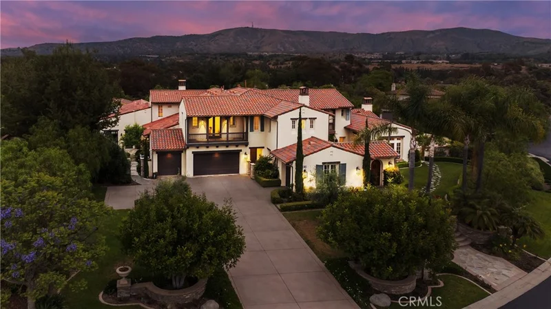 2535 Bronzewood Drive, Tustin, CA 92782